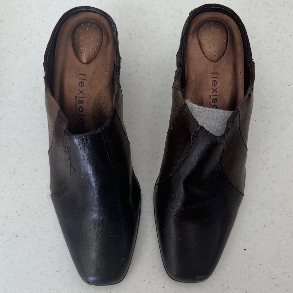 Flexi Two-Tone Leather Heels